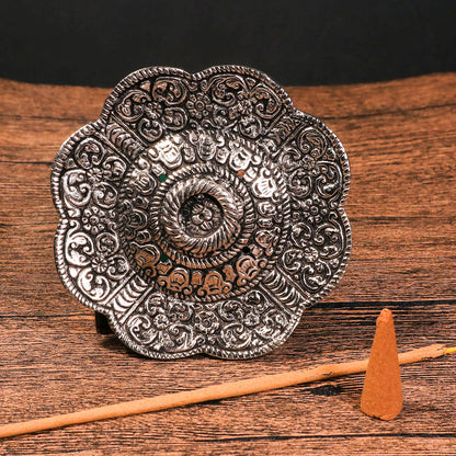 花形雕花銅製線香座