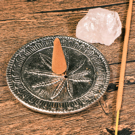 葉片雕花銅製線香座